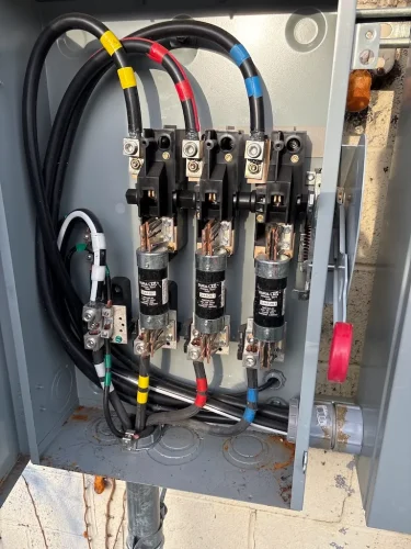 Electricians-Fort-Worth-Texas-1-3.24.26