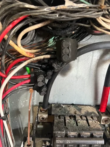 Electricians-Fort-Worth-Texas-10-13-26-0010
