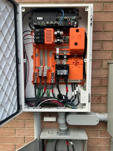 Electricians-Fort-Worth-Texas-10-13-26-0011
