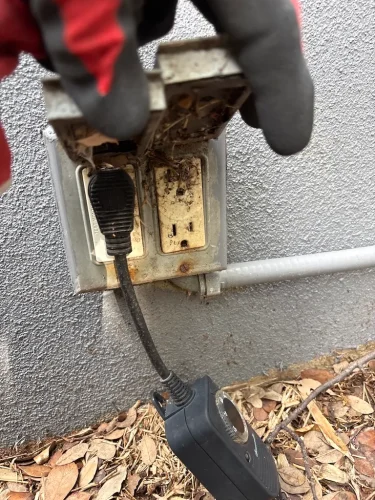 Electricians-Fort-Worth-Texas-5-26-26-005