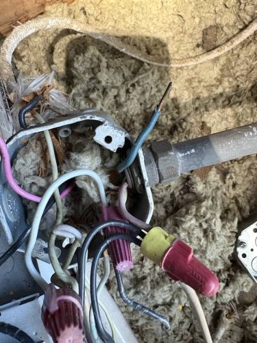 Electricians-Fort-Worth-Texas-6-16-26-003