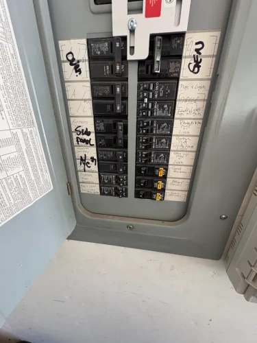 Electricians-Fort-Worth-Texas-6-9-26-001