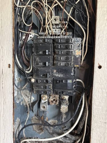 Electricians-Fort-Worth-Texas-7-14-26-002