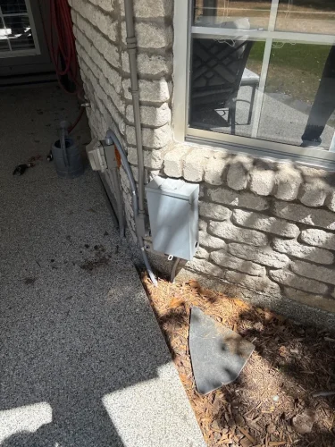 Electricians-Fort-Worth-Texas-8-18-26-007