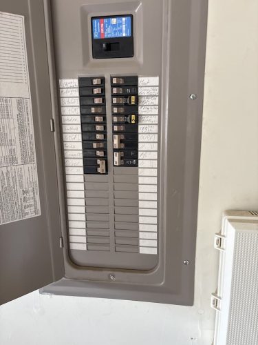 electricians-Fort-Worth-Texas-6-3.10.26